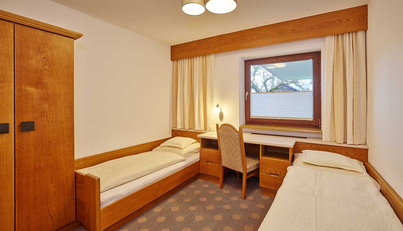 einbettzimmer01